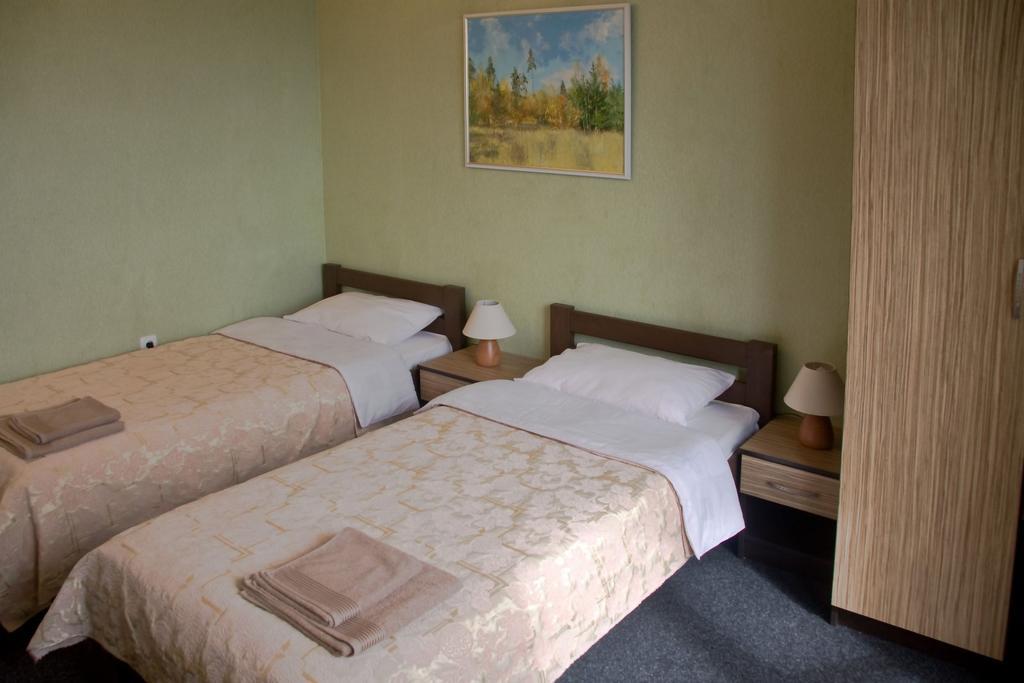 Pik Hotel Dragobrat Quarto foto