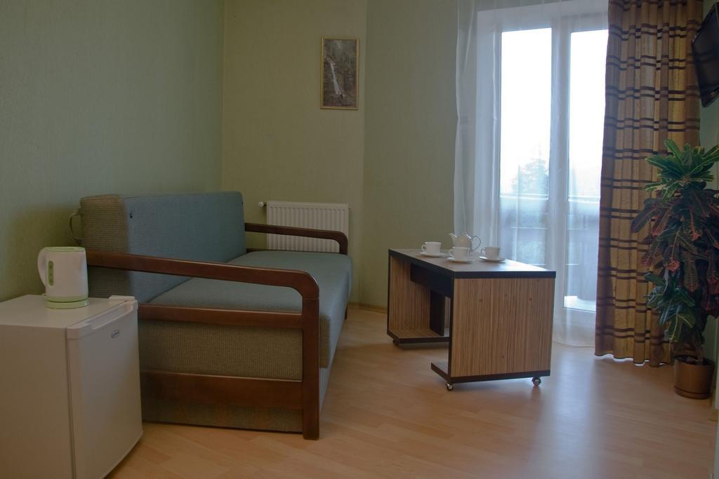 Pik Hotel Dragobrat Quarto foto